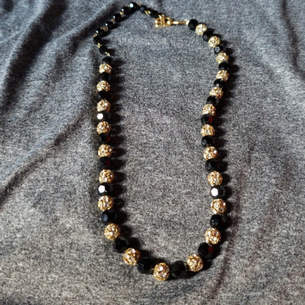 LEILA BD necklacr